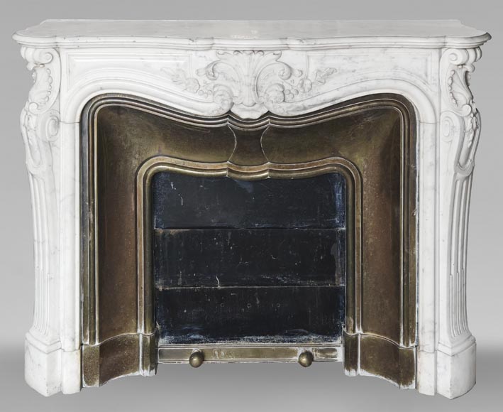Louis XV style fireplace decorated with a palmette-0