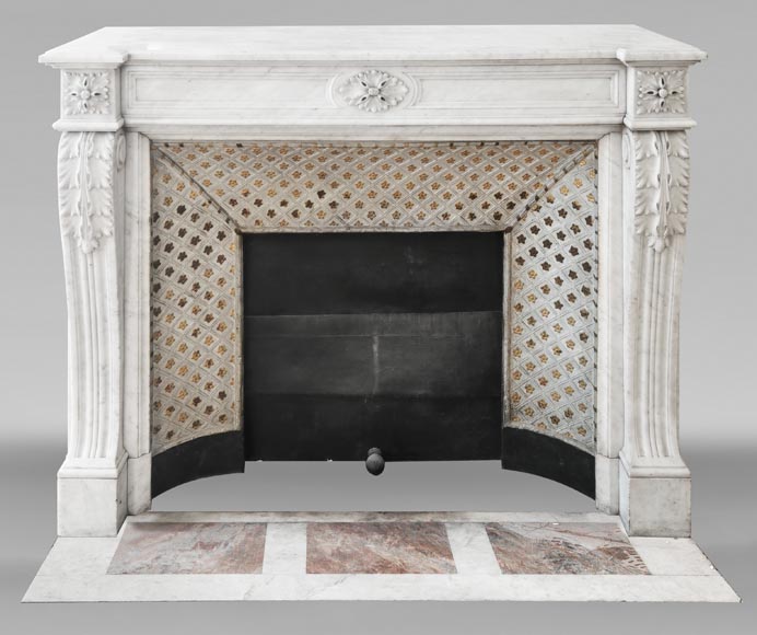 Louis XVI style fireplace in Carrara marble, decorated with acanthus leaves-0