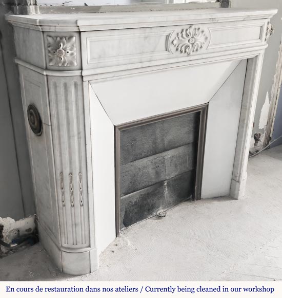 Louis XVI style fireplace in Carrara marble, with rounded corners-2