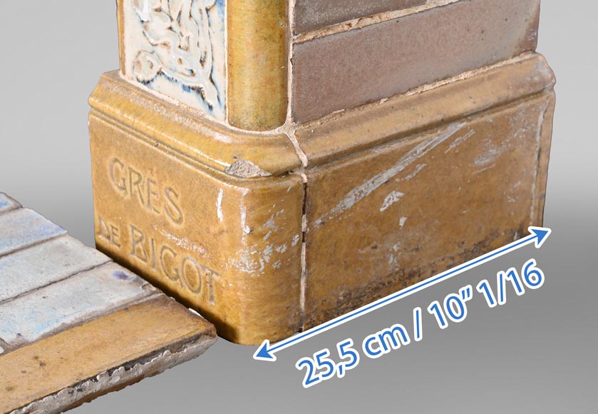 Glazed stoneware fireplace, signed “Grès de Bigot”, circa 1895-7