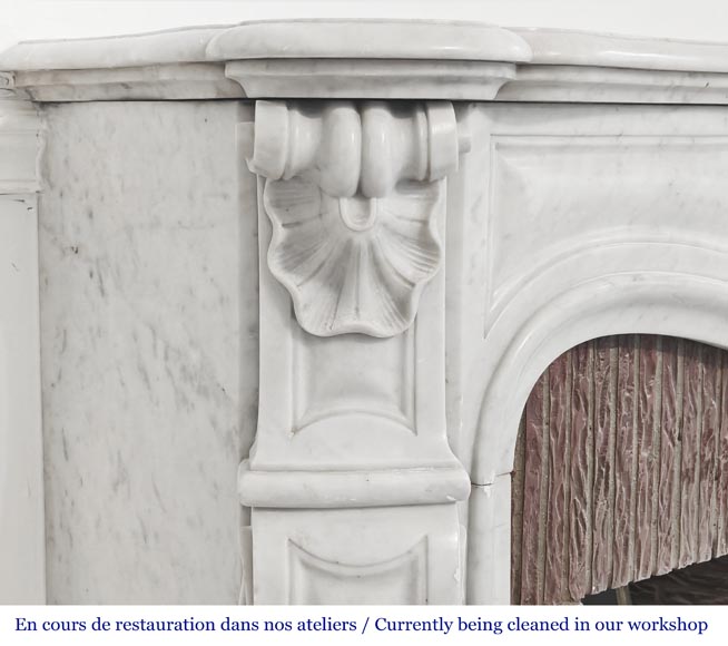 Louis XV style fireplace in Carrara marble, decorated with three shells-4