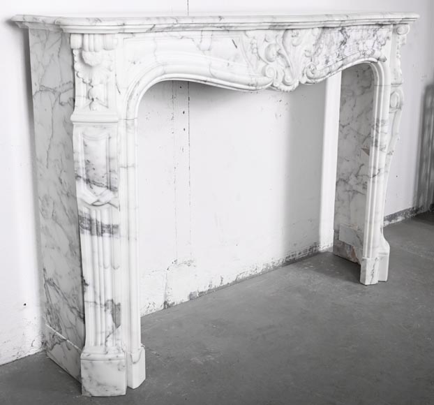 Louis XV style fireplace in Arabescato marble, decorated with an asymmetrical palmette-5