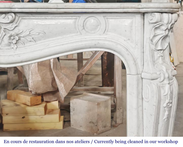 Louis XV style fireplace in Carrara marble with shell decoration Louis XV style fireplace in Carrara marble with shell decoration-7