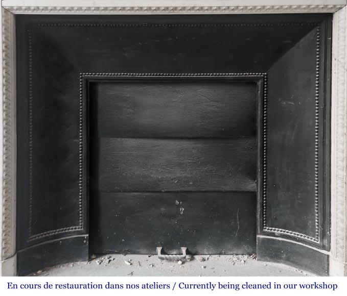 Louis XVI style fireplace in Conne marble, with slender fluted columns Louis XVI style fireplace in Conne marble, with slender fluted columns-9