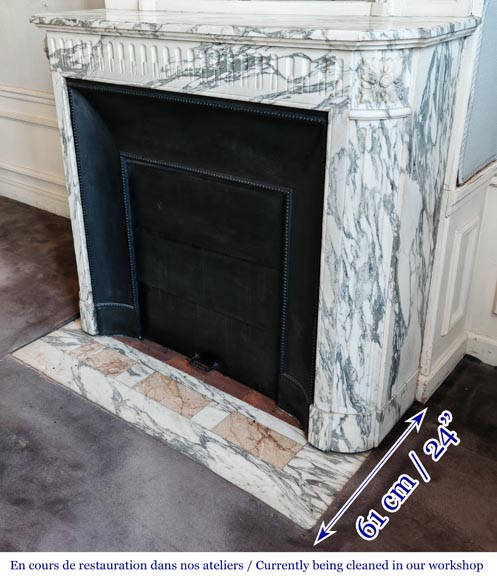 Louis XVI style fireplace with fluted decoration in Arabescato marble Louis XVI style fireplace with fluted decoration in Arabescato marble-5