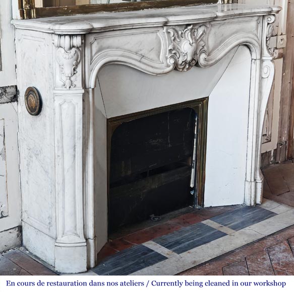Louis XV style fireplace in Carrara marble Louis XV style fireplace in Carrara marble-3