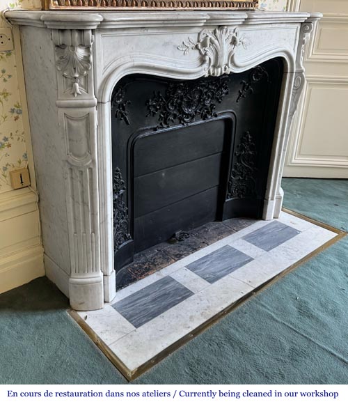 Louis XV style fireplace in Carrara marble, decorated with a palmette-3