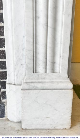 Louis XVI style fireplace in Carrara marble decorated with pearls-9