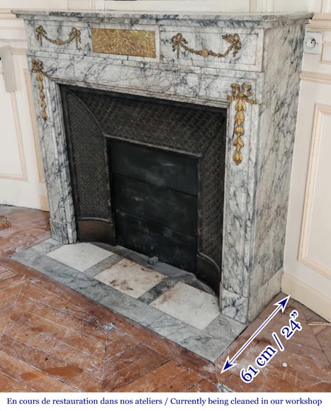 Napoleon III style fireplace in veined granite, with bronze decoration Napoleon III style fireplace in veined granite, with bronze decoration-7