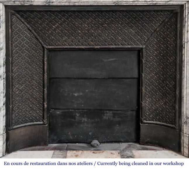 Napoleon III style fireplace in veined granite, with bronze decoration Napoleon III style fireplace in veined granite, with bronze decoration-11