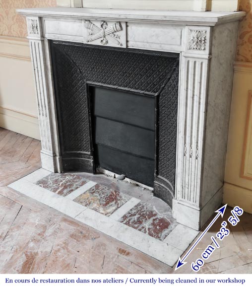Louis XVI style fireplace in Carrara marble decorated with a torch and a quiver Louis XVI style fireplace in Carrara marble decorated with a torch and a quiver-5