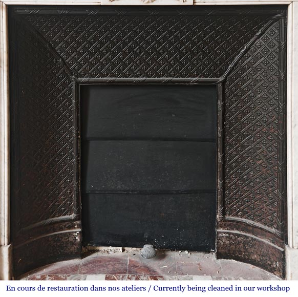 Louis XVI style fireplace in Carrara marble decorated with a torch and a quiver Louis XVI style fireplace in Carrara marble decorated with a torch and a quiver-8