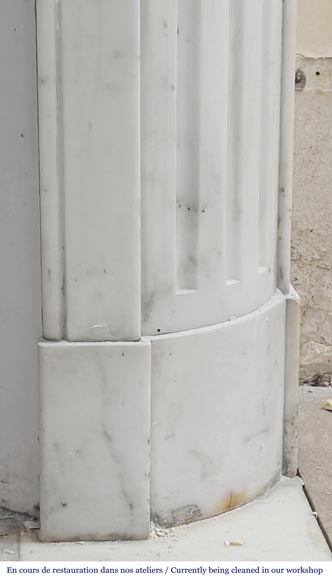 Louis XVI style fireplace with rounded corners in statuary marble Louis XVI style fireplace with rounded corners in statuary marble-7