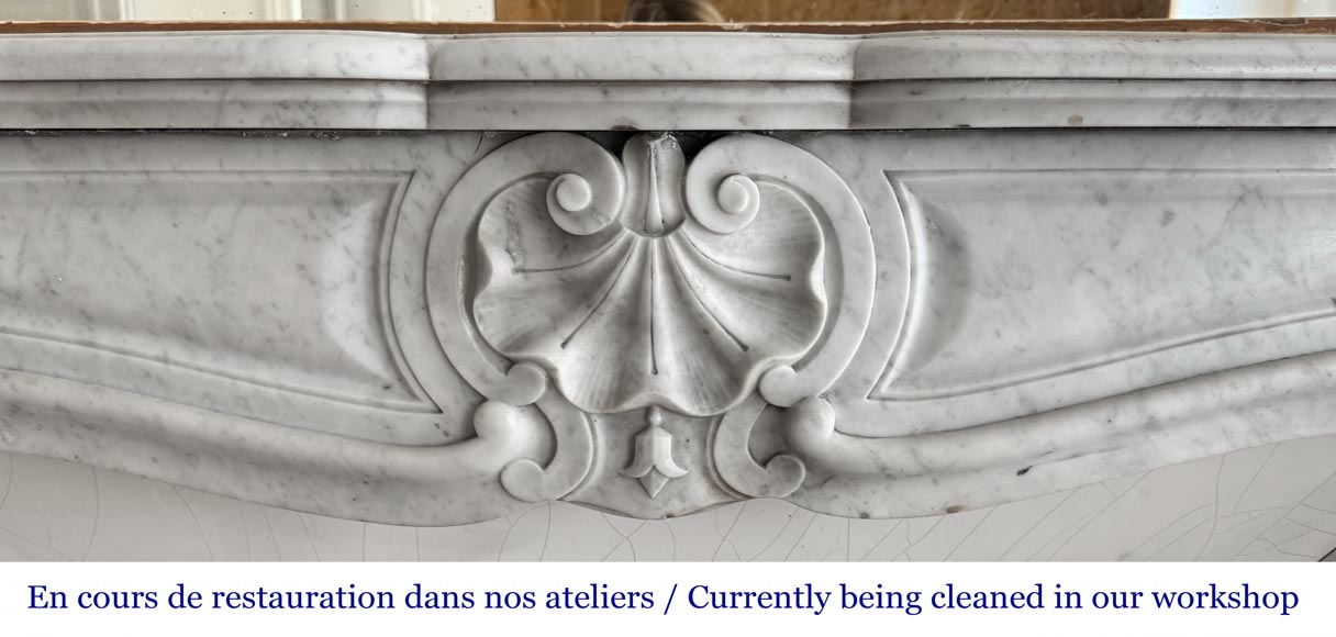 Louis XV style fireplace decorated with a shell, in Carrara marble Louis XV style fireplace decorated with a shell, in Carrara marble-1