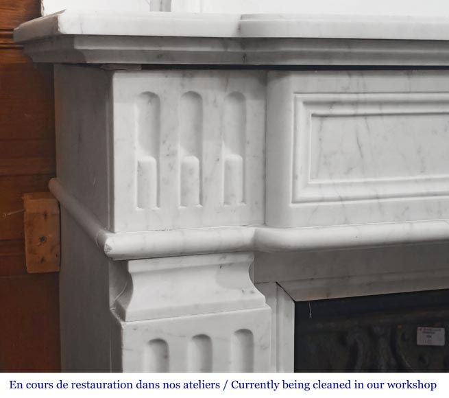 Louis XVI style fireplace in Carrara marble, decorated with fluting Louis XVI style fireplace in Carrara marble, decorated with fluting-3