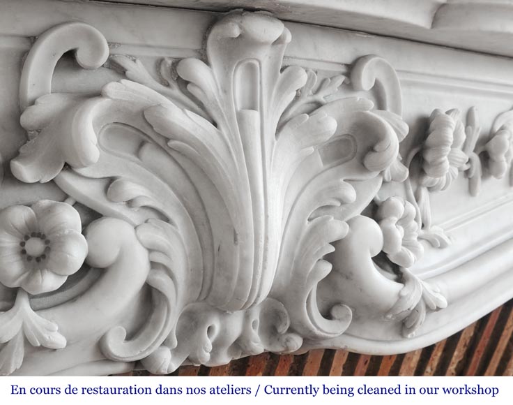 Louis XV style fireplace in Carrara marble, with richly sculpted floral decoration Louis XV style fireplace in Carrara marble, with richly sculpted floral decoration-2