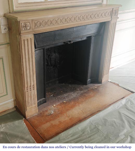 Louis XVI style fireplace decorated with a Greek key frieze Louis XVI style fireplace decorated with a Greek key frieze-3