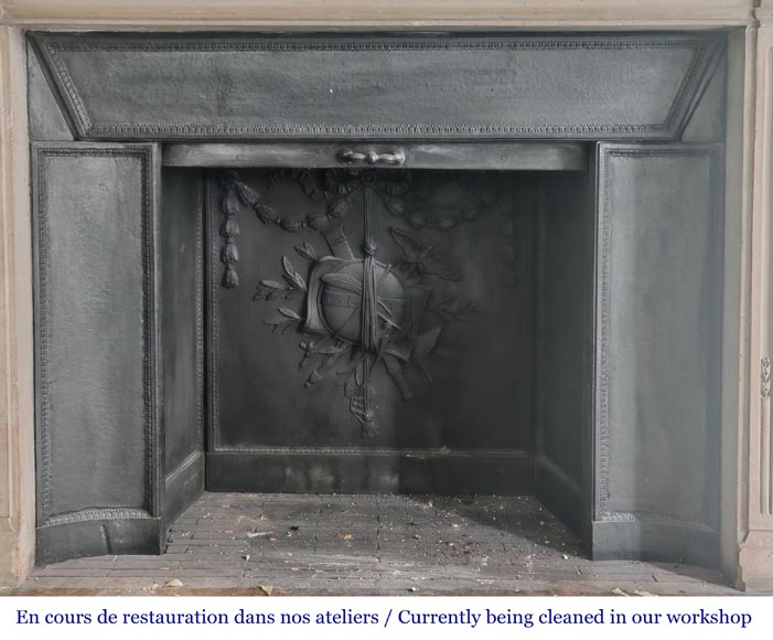 Louis XVI style fireplace decorated with a Greek key frieze Louis XVI style fireplace decorated with a Greek key frieze-11