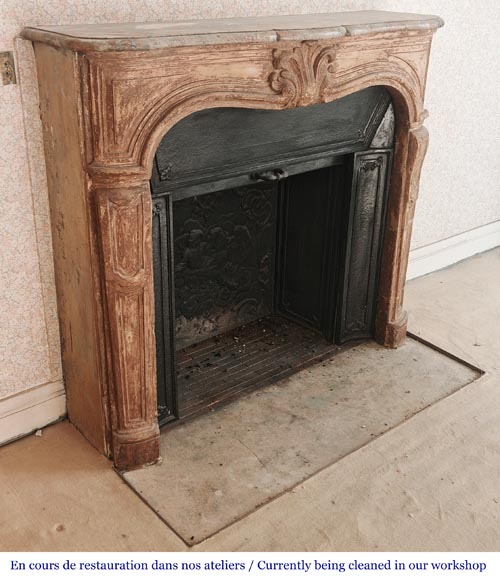 Louis XV-style stone fireplace, adorned with a palmette Louis XV-style stone fireplace, adorned with a palmette-2