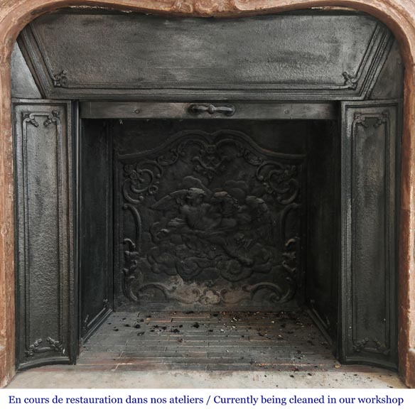 Louis XV-style stone fireplace, adorned with a palmette Louis XV-style stone fireplace, adorned with a palmette-8