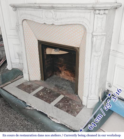 Louis XV style fireplace, Pompadour model, in Carrara marble Louis XV style fireplace, Pompadour model, in Carrara marble-5