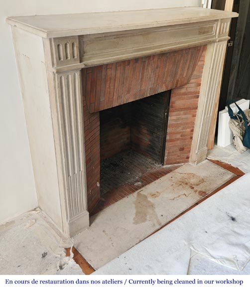 Louis XVI style stone fireplace, decorated with fluting Louis XVI style stone fireplace, decorated with fluting-2