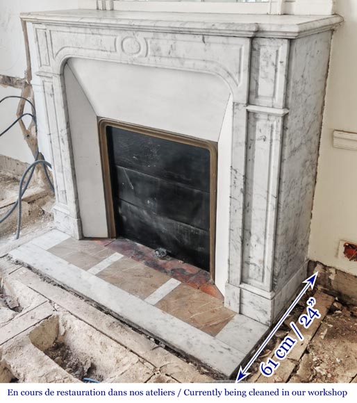 Straight-fronted Louis XV style fireplace, Pompadour type, in veined Carrara marble Straight-fronted Louis XV style fireplace, Pompadour type, in veined Carrara marble-5