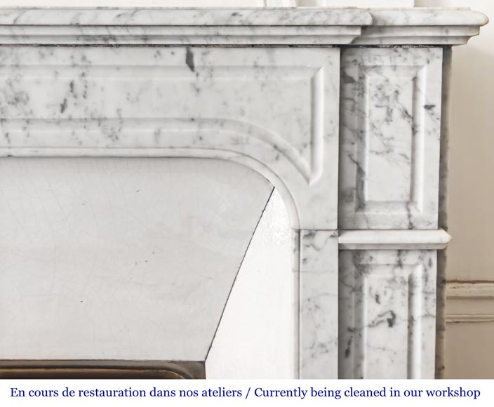 Straight-fronted Louis XV style fireplace, Pompadour type, in veined Carrara marble Straight-fronted Louis XV style fireplace, Pompadour type, in veined Carrara marble-6