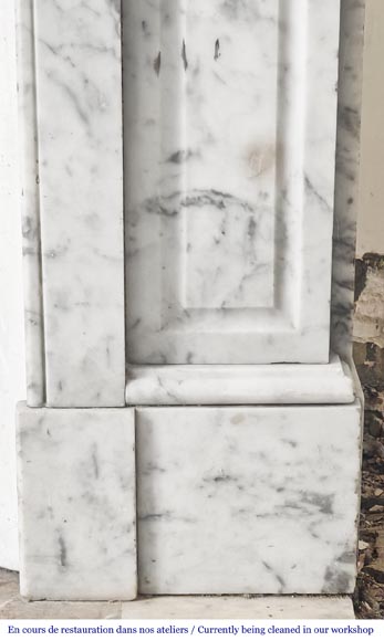 Straight-fronted Louis XV style fireplace, Pompadour type, in veined Carrara marble Straight-fronted Louis XV style fireplace, Pompadour type, in veined Carrara marble-7