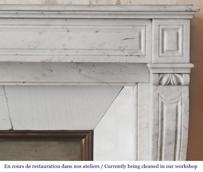 Napoleon III-style fireplace with corbel-like detailing, in Carrara marble Napoleon III-style fireplace with corbel-like detailing, in Carrara marble-5